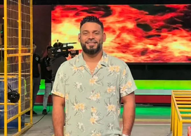  Daniel Domínguez expone la 'bipolaridad' de una seguidora 