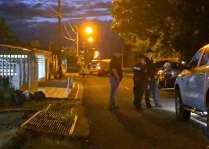 Dos personas mueren en Chitré tras ataque armado frente a una residencia 