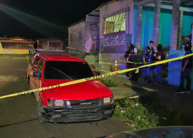  Asesinan a un hombre mientras realizaba trabajos de mecánica en Villa del Caribe 