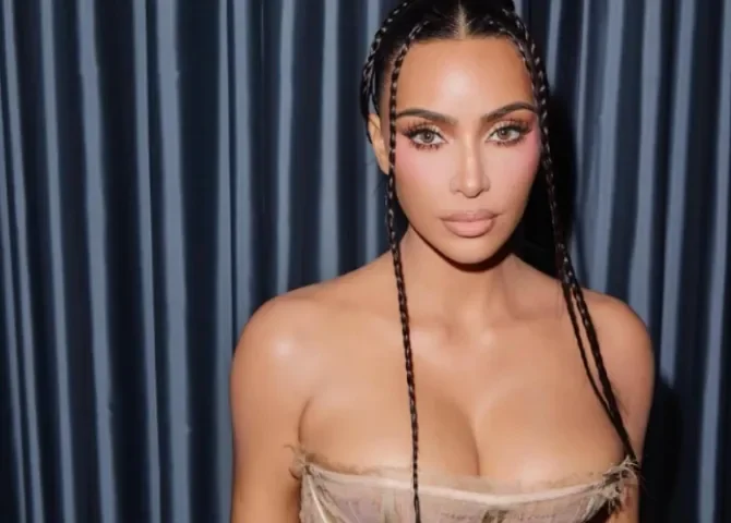  Kim Kardashian atribuye aneurisma cerebral al estrés que vivió tras su divorcio 