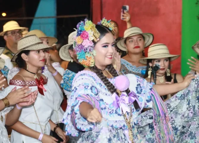  Chitré y Los Pozos festejan su fundación 