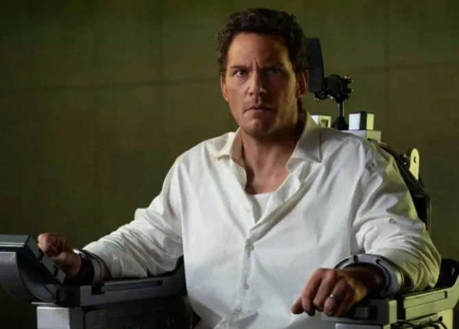   Chris Pratt enfrenta un juicio mortal controlado por inteligencia artificial en 'Sin Piedad'  