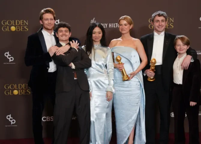 Elenco de la mejor película dramática 'Hamnet'. Foto: EFE. 