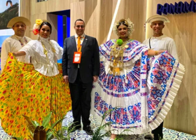  El presidente de la Junta Directiva de Promtur Panamá, Demetrio Maduro, durante la inauguración de la Feria Internacional del Turismo de Madrid (Fitur) este miércoles.  Foto: EFE. 