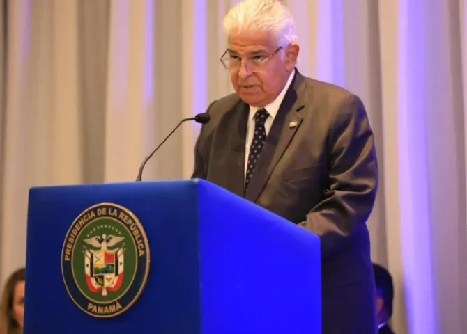  Mulino destaca inversión estatal de más de B/.11 mil millones en toma de posesión de la nueva directiva de CAPAC 