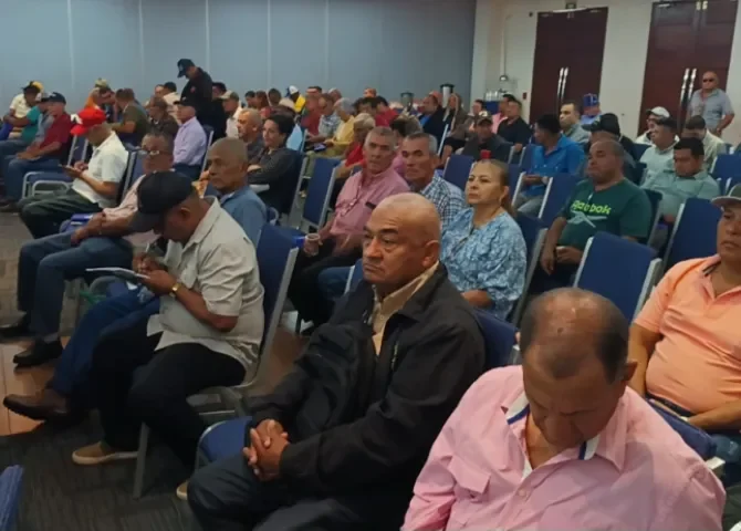  Transportistas de Veraguas advierten escenario 'preocupante' ante alza de costos y nuevas obligaciones 