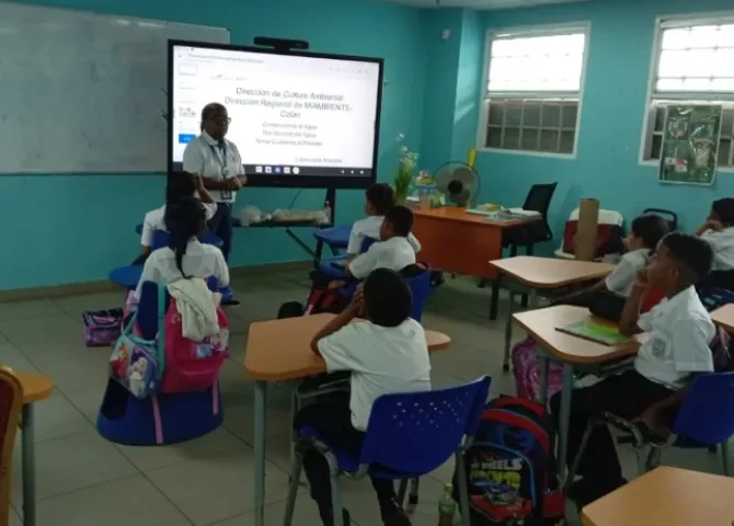  Estudiantes del Centro Educativo El Giral aprenden sobre el valor del agua  