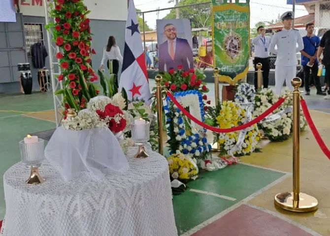  Familiares y amigos recuerdan a exrepresentante Héctor Sambrano con folclore, reconocimientos y una petición especial 