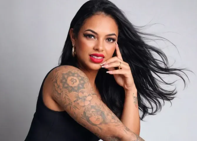  Foto: @nikeishaoficial 