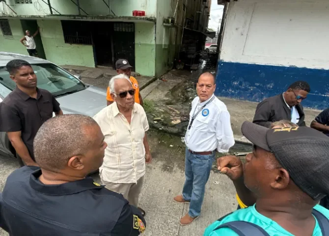 Inspeccionan la Avenida Bolívar de Colón para definir si será ruta de los desfiles 